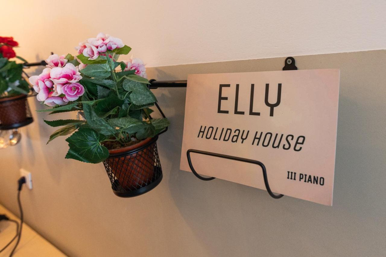 Elly Holiday House Palermo Exterior photo