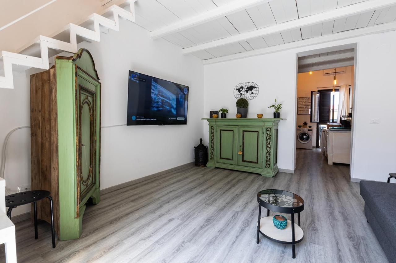 Elly Holiday House Palermo Exterior photo