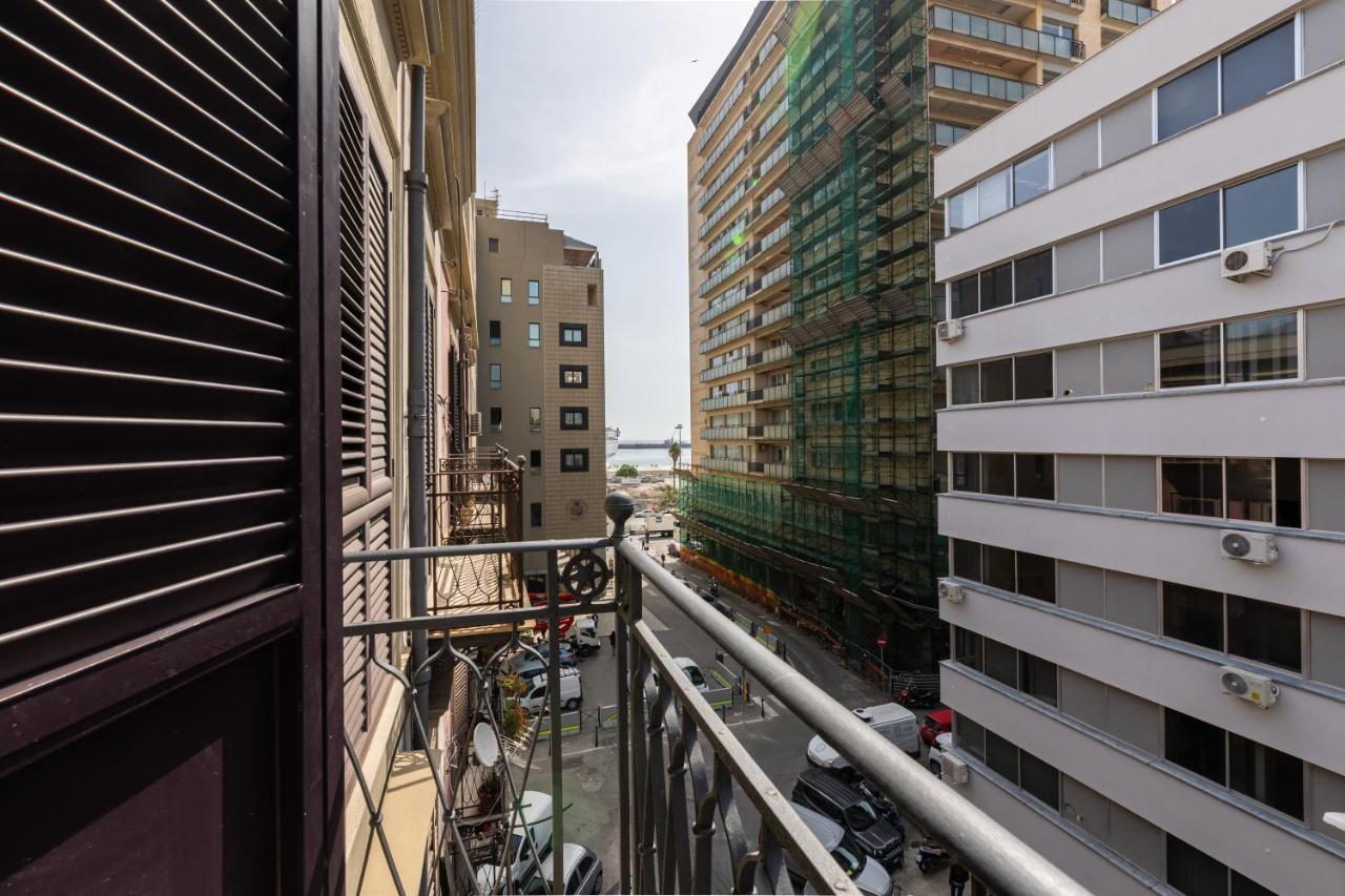 Elly Holiday House Palermo Exterior photo